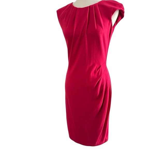 Bella Bicchi Fuchsia Pleated Cap Sleeve Sheath Dress – Size 6 - Picture 2 of 8